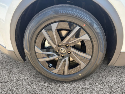 Toyota C-HR Neuwagen Toyota C-HR Neuwagen