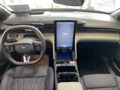 Ford Capri Vorführwagen