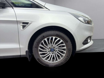 Ford S-MAX Gebrauchtwagen