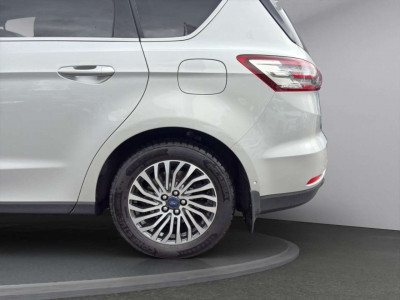 Ford S-MAX Gebrauchtwagen