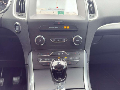 Ford S-MAX Gebrauchtwagen