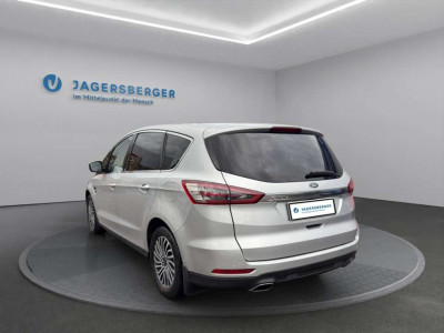 Ford S-MAX Gebrauchtwagen