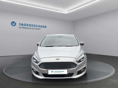 Ford S-MAX Gebrauchtwagen
