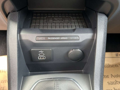 Ford Tourneo Courier Neuwagen
