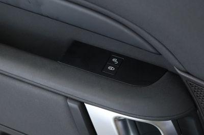 Land Rover Discovery Gebrauchtwagen