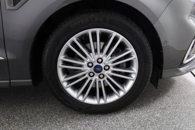 Ford S-MAX Gebrauchtwagen