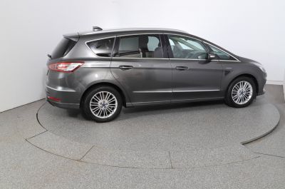Ford S-MAX Gebrauchtwagen