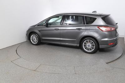 Ford S-MAX Gebrauchtwagen