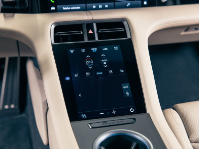 Porsche Taycan Gebrauchtwagen