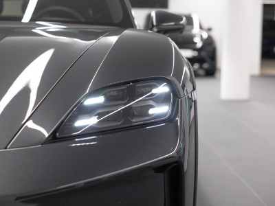 Porsche Taycan Gebrauchtwagen