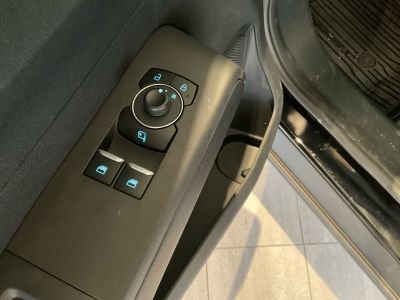 Ford Transit Courier Vorführwagen