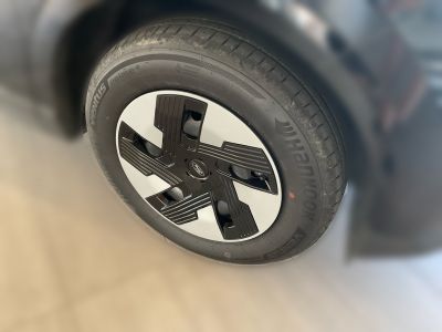 Ford Transit Courier Vorführwagen