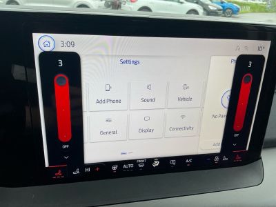 Ford Tourneo Courier Neuwagen