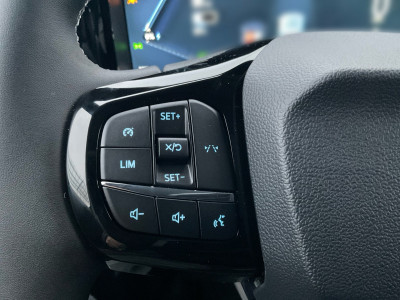 Ford Transit Courier Vorführwagen