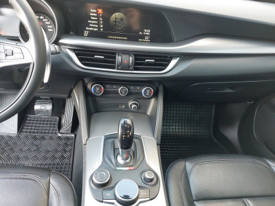 Alfa Romeo Stelvio Gebrauchtwagen
