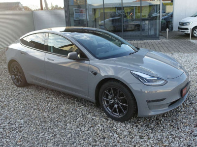 Tesla Model 3 Gebrauchtwagen