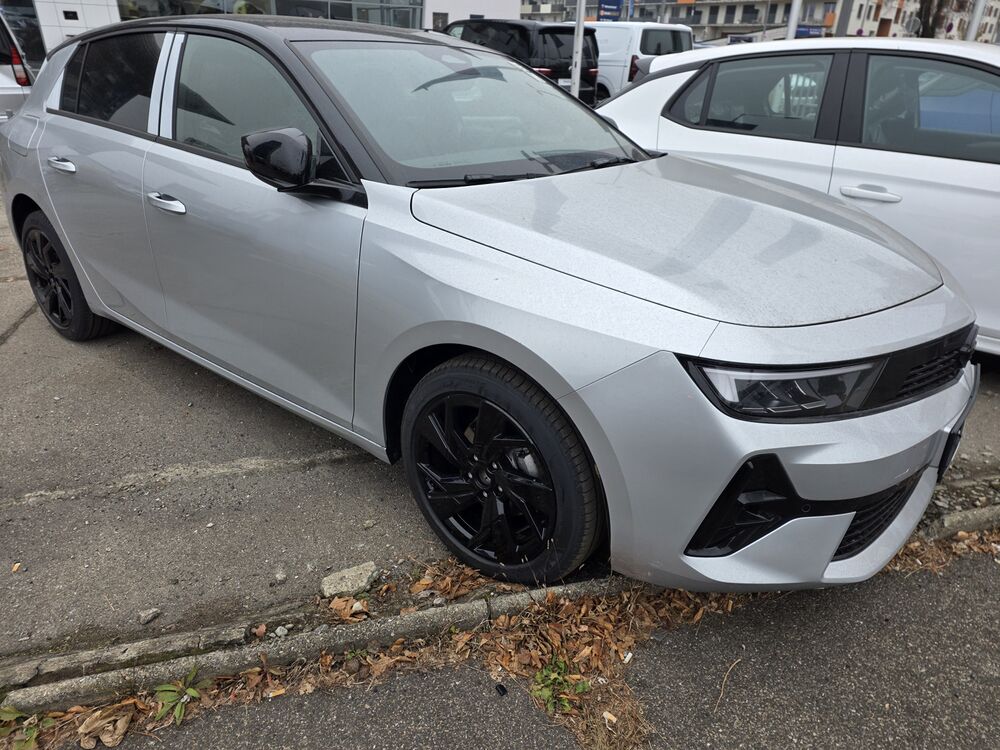 Opel Astra Vorführwagen