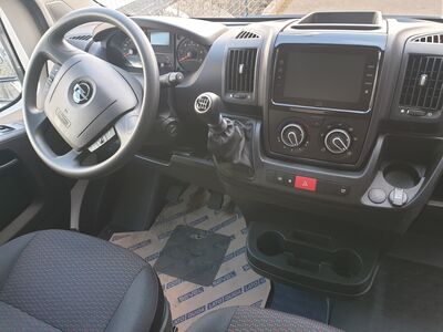 Opel Movano Neuwagen