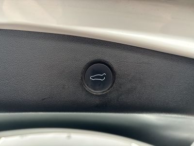 Tesla Model 3 Gebrauchtwagen