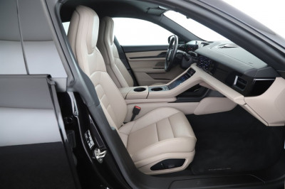 Porsche Taycan Gebrauchtwagen