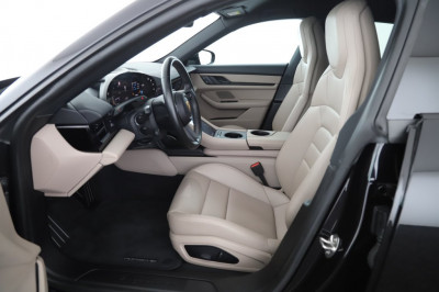 Porsche Taycan Gebrauchtwagen