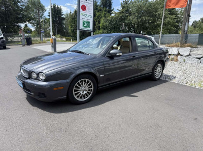 Jaguar X-Type Gebrauchtwagen