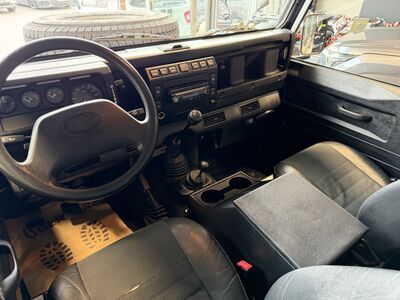 Land Rover Defender Gebrauchtwagen