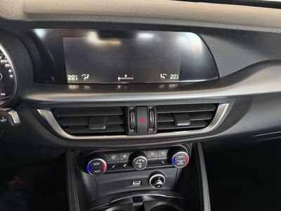 Alfa Romeo Stelvio Gebrauchtwagen Alfa Romeo Stelvio Gebrauchtwagen