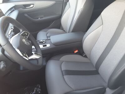 MG MGS5 EV Neuwagen MG MGS5 EV Neuwagen