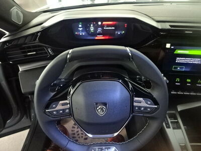 Peugeot 408 Jahreswagen Peugeot 408 Jahreswagen