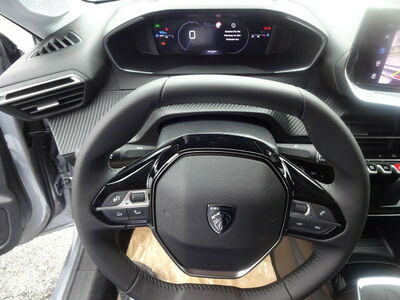 Peugeot 208 Gebrauchtwagen