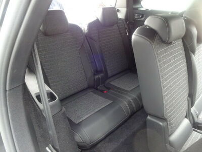 Peugeot 5008 Gebrauchtwagen