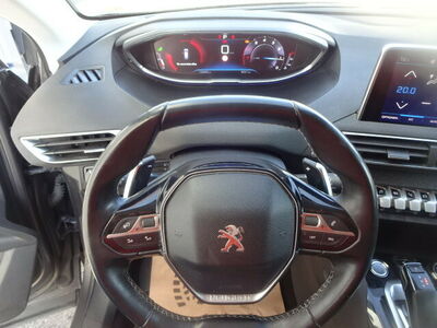 Peugeot 5008 Gebrauchtwagen