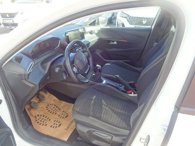 Peugeot 208 Gebrauchtwagen