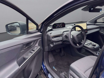 Toyota bZ4X Vorführwagen