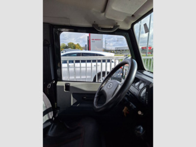 Land Rover Defender Gebrauchtwagen