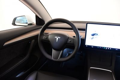 Tesla Model 3 Gebrauchtwagen