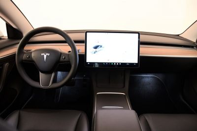 Tesla Model 3 Gebrauchtwagen