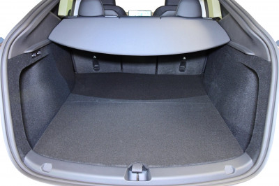 Tesla Model Y Gebrauchtwagen Tesla Model Y Gebrauchtwagen