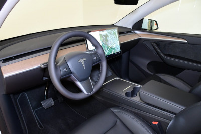 Tesla Model Y Gebrauchtwagen Tesla Model Y Gebrauchtwagen
