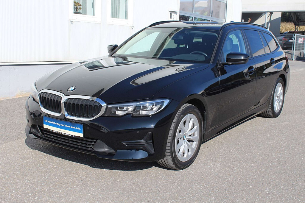 BMW 318 d 48 V Touring Aut. LED PDC 17