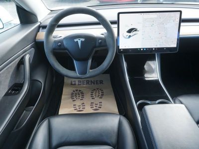 Tesla Model 3 Gebrauchtwagen