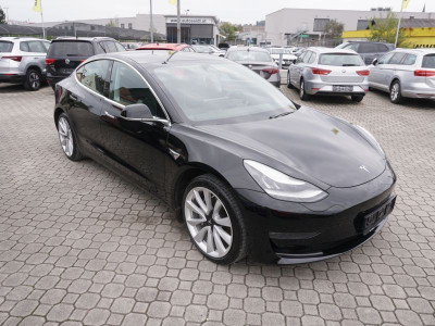 Tesla Model 3 Gebrauchtwagen