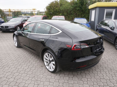 Tesla Model 3 Gebrauchtwagen