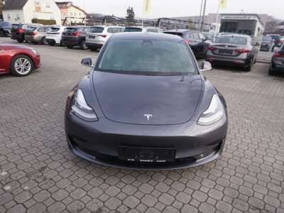 Tesla Model 3 Gebrauchtwagen