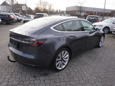 Tesla Model 3 Gebrauchtwagen