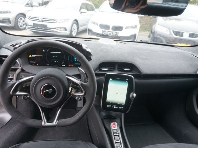 McLaren Artura Gebrauchtwagen