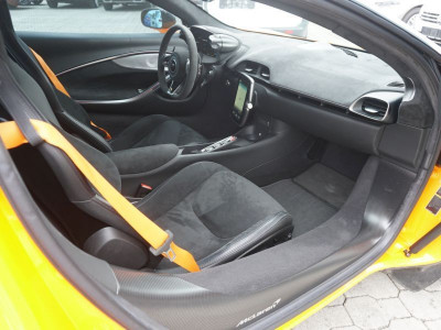 McLaren Artura Gebrauchtwagen