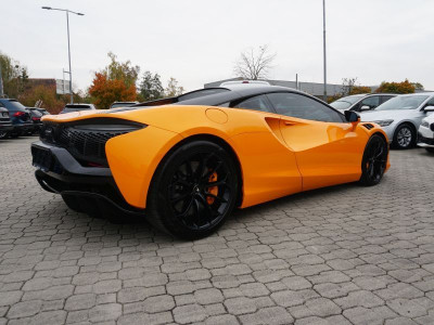 McLaren Artura Gebrauchtwagen