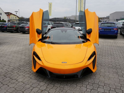 McLaren Artura Gebrauchtwagen